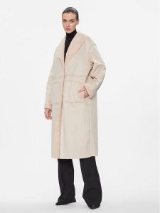 Marc Aurel Kożuch 5496 1000 93142 Beżowy Loose Fit. Brązowe płaszcze Marc Aurel, bez wzorów, ze skóry, bez kaptura. Za 959,99 zł.