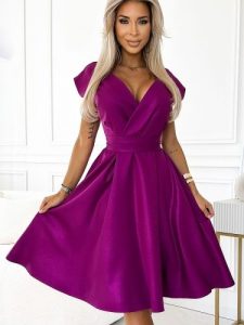 Sukienka Model Scarlett 348-8 Fuksja Brokat - Numoco. Czerwone sukienki NUMOCO, na komunię, l, bez wzorów, z elastanu, eleganckie, bez kołnierzyka, plus size, bez ramiączek, kopertowe. Za 374,42 zł.