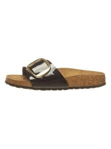 Birkenstock Klapki "Madrid Big Buckle" w kolorze czarnym rozmiar: 36. Czarne klapki Birkenstock, bez wzorów, z otwartym noskiem, bez obcasa. Za 318,45 zł.