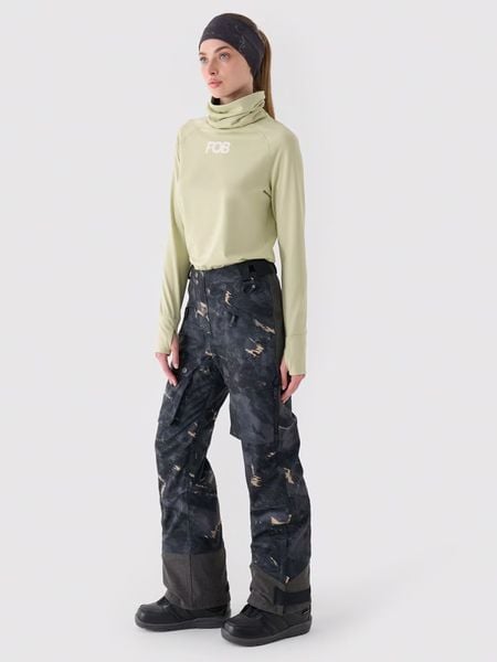 4F Spodnie narciarskie ze wzorem rozmiar: L. Spodnie dresowe 4f, l, bez wzorów. Za 261,67 zł.