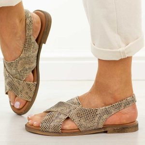 Wąż płaskie sandały damskie Potocki 12798. Brązowe sandały POTOCKI, bez wzorów, ze skóry, bez obcasa, na płaskiej podeszwie, bez zapięcia. Za 169,00 zł.