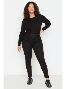 Trendyol Dżinsy - Skinny fit - w kolorze czarnym rozmiar: 42. Czarne jeansy Trendyol, bez wzorów, z podwyższonym stanem. Za 87,81 zł.