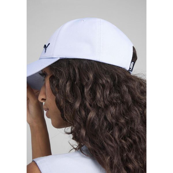 Czapka z daszkiem ESS Metal PUMA Cat PUMA Cool Weather Blue. Niebieskie czapki Puma, bez wzorów, klasyczne. Za 50,99 zł.