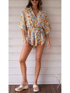 Milan Kiss Kombinezon w kolorze błękitnym rozmiar: L. Niebieskie kombinezony Milan Kiss, l, bez wzorów, z tkaniny, bez kołnierzyka, bez ramiączek. Za 130,99 zł.