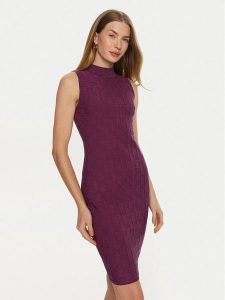 Marciano Guess Sukienka dzianinowa 4YGK0A 5718Z Bordowy Bodycon Fit. Czerwone kombinezony Marciano Guess, z aplikacjami, z dzianiny, bez kołnierzyka, bez ramiączek. Za 399,99 zł.
