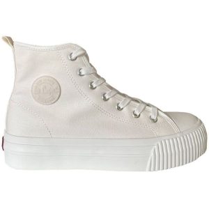 Buty Lee Cooper LCW-24-02-2132LA białe. Białe trampki bez wzorów, bez zapięcia. Za 204,53 zł.
