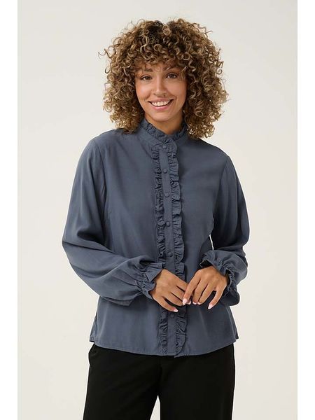 Cream Bluzka w kolorze niebieskoszarym rozmiar: 38. Niebieskie bluzki Cream, z aplikacjami, z wiskozy, bez kołnierzyka, bez ramiączek. Za 100,52 zł.