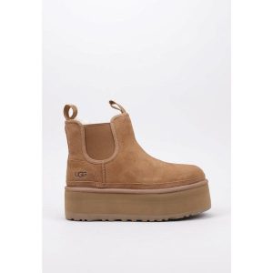 Buty UGG Neumel Platform Brązowe. Brązowe buty zimowe Ugg, ze skóry, bez obcasa, bez zapięcia. Za 713,20 zł.