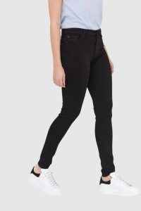 7 FOR ALL MANKIND Czarne jeansy damskie z wysokim stanem HW SKINNY SLIM ILLUSION RINSED BLACK. Czarne spodnie z wysokim stanem 7 for all mankind, bez wzorów, z jeansu, z podwyższonym stanem. W wyprzedaży za 459,99 zł.