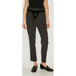 Tally Weijl - Spodnie. Rurki marki TALLY WEIJL. W wyprzedaży za 69,90 zł.