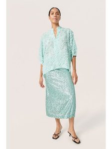 Soaked in Luxury Bluzka w kolorze turkusowym rozmiar: XXL. Niebieskie bluzki Soaked in Luxury, xxl, bez wzorów, bez kołnierzyka, bez ramiączek. Za 114,44 zł.