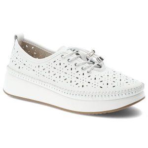 Półbuty damskie Filippo, cholewka ze skóry naturalnej licowej wiązany fason z zabudowanym przodem, białe, DP7535/26. Białe półbuty Filippo, bez wzorów, ze skóry, bez obcasa, na płaskiej podeszwie, bez zapięcia. Za 179,00 zł.