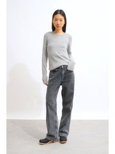 AUTHENTIC CASHMERE Kaszmirowy sweter "Ivy" w kolorze szarym rozmiar: M. Szare swetry oversize AUTHENTIC CASHMERE, m, bez wzorów, z kaszmiru, bez ramiączek. Za 456,99 zł.