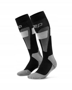 Damskie sportowe podkolanówki kompresyjne na zimę z wełną merino CEP. Czarne skarpetki CEP, bez wzorów, z elastanu. Za 199,00 zł.