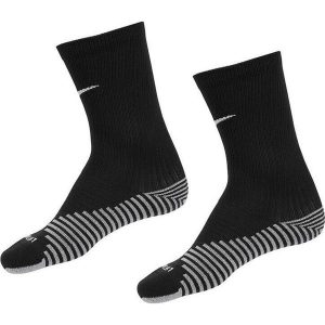 Skarpety Sportowe Nike Dri-Fit Strike. Czarne skarpetki Nike, bez wzorów. Za 45,00 zł.