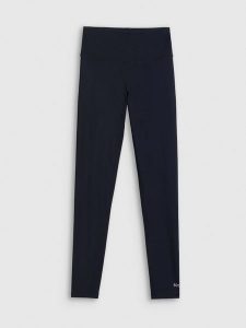 4F Legginsy do pływania i sportów wodnych z filtrem UPF50+ damskie - czarne M. Czarne legginsy 4f, bez wzorów, z dzianiny, z podwyższonym stanem. Za 129,99 zł.