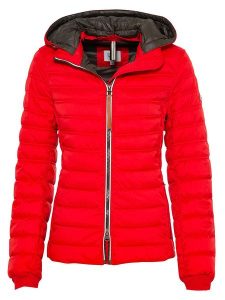 Camel Active Kurtka pikowana w kolorze czerwonym rozmiar: 36. Czerwone kurtki Camel Active, bez wzorów, ze skóry, bez kaptura. Za 354,94 zł.