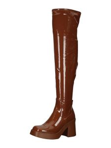 Steve Madden Kozaki w kolorze jasnobrązowym rozmiar: 40. Brązowe kozaki Steve Madden, na zimę, bez wzorów, bez obcasa, bez zapięcia. Za 358,48 zł.