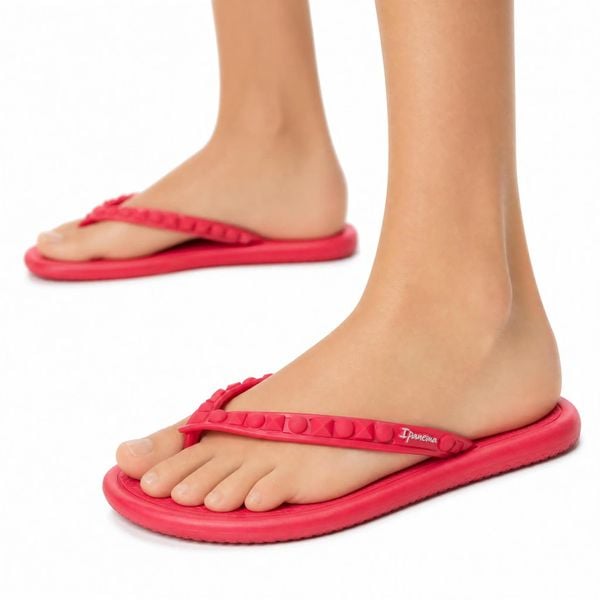 Japonki damskie Ipanema 27130 MEU SOL AD. Czerwone klapki Ipanema, bez wzorów, z materiału, bez obcasa. Za 39,00 zł.