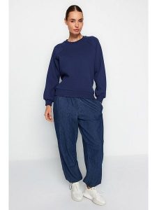 Trendyol Bluza w kolorze granatowym rozmiar: S. Niebieskie bluzy Trendyol, s, bez wzorów, bez kaptura. Za 74,46 zł.