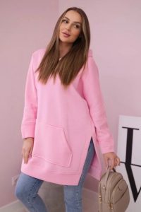 Bluza ocieplana z rozcięciami na bokach jasno różowa. Czerwone bluzy KESI, l, bez wzorów, z bawełny, z kapturem. Za 263,47 zł.