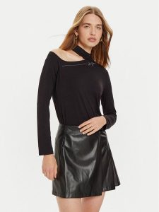 Liu Jo Bluzka TF4021 JS360 Czarny Regular Fit. Czarne bluzki Liu Jo, l, bez wzorów, z wiskozy, bez kołnierzyka, bez ramiączek. Za 149,99 zł.