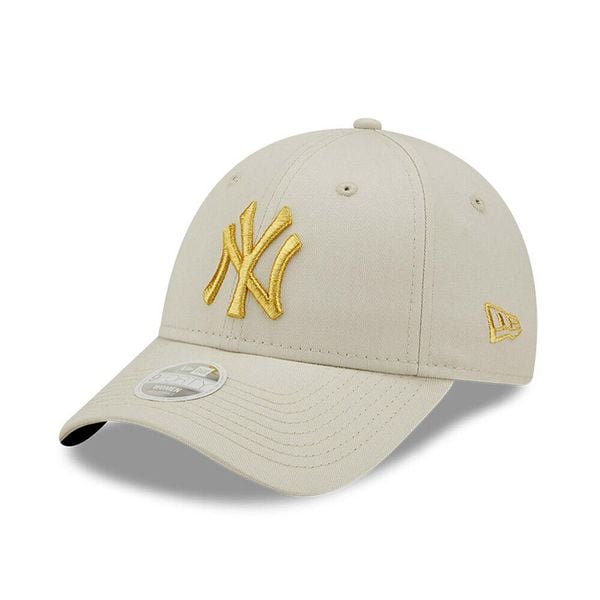 9forty czapka damska New York Yankees. Szare czapki New Era, bez wzorów, z bawełny. Za 119,99 zł.