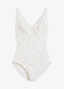 Body shape, średni stopień modelowania sylwetki. Białe body i gorsety bonprix, bez wzorów, z koronki. Za 147,99 zł.