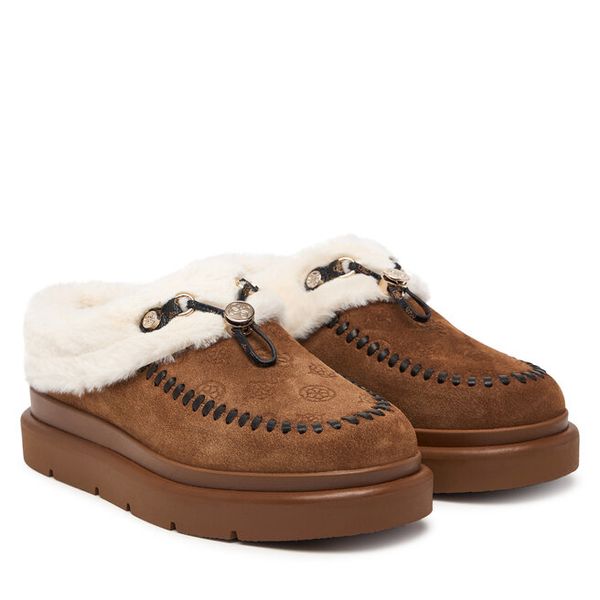 Śniegowce Guess. Brązowe buty zimowe Guess, bez obcasa, bez zapięcia. Za 584,99 zł.