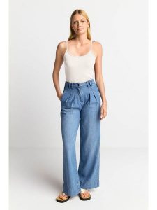 Rich & Royal Top w kolorze kremowym rozmiar: M. Brązowe topy Rich & Royal, m, bez wzorów, bez kołnierzyka, bez ramiączek. Za 86,99 zł.