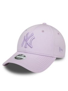 New Era Czapka z daszkiem Wmns Le 940® Nyy 60424627 Fioletowy. Fioletowe czapki New Era, bez wzorów, z materiału. Za 79,99 zł.