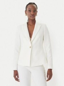 Rinascimento Marynarka CFC0128647003 Biały Regular Fit. Białe marynarki i żakiety Rinascimento, l, bez wzorów, z syntetyku. Za 577,99 zł.