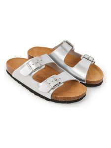 Mandel Klapki "Alberto" w kolorze kremowym rozmiar: 36. Brązowe klapki Mandel, bez wzorów, z otwartym noskiem, bez obcasa. Za 121,99 zł.