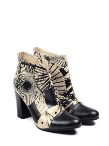 Goby Botki w kolorze beżowo-czarnym rozmiar: 39. Brązowe botki Goby, bez wzorów, z materiału, bez obcasa, bez zapięcia. Za 261,05 zł.