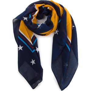 Chusta TOMMY JEANS - Tjw Flag Heart Scarf AW0AW05635 808. Apaszki i chusty marki Tommy Jeans. W wyprzedaży za 139,00 zł.