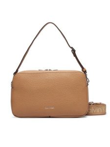 Calvin Klein Torebka Webbing 2X Strap Lg Camera Bag LV04F3642G Beżowy. Brązowe listonoszki Calvin Klein, bez wzorów, ze skóry, bez dodatków. Za 489,99 zł.