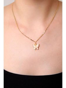 Heliophilia Naszyjnik z zawieszką rozmiar: onesize. Naszyjniki Heliophilia, z cyrkonią, metalowe. Za 60,73 zł.