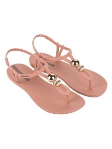 Ipanema Sandały w kolorze jasnoróżowym rozmiar: 37. Różowe sandały Ipanema, bez wzorów, z otwartym noskiem, bez obcasa, bez zapięcia. Za 87,81 zł.