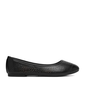 Baleriny JENNY. Czarne balerinki Jenny, bez wzorów, bez obcasa, bez zapięcia. Za 59,99 zł.