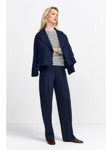 Rich & Royal Koszulka w kolorze biało-czarnym rozmiar: L. Białe bluzki Rich & Royal, l, bez wzorów, bez kołnierzyka, bez ramiączek. Za 108,99 zł.