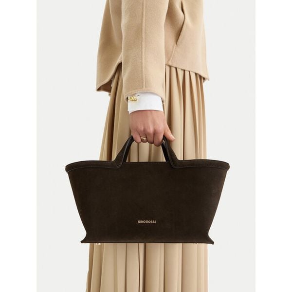 Torebka GINO ROSSI. Brązowe torebki klasyczne Gino Rossi, bez wzorów, bez dodatków. Za 399,99 zł.