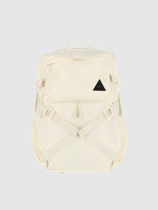 4F Plecak miejski (19 L) z kieszenią na laptop - biały Uniwersalny. Białe plecaki 4f. W wyprzedaży za 99,99 zł.