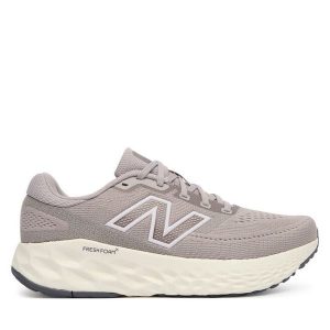 Buty do biegania New Balance. Szare buty sportowe New Balance, bez wzorów, bez zapięcia, do biegania. Za 483,99 zł.