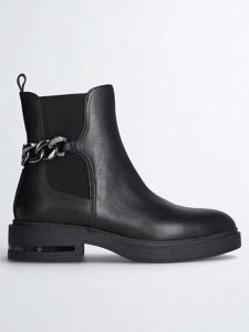 Liu Jo Botki w kolorze czarnym rozmiar: 41. Czarne botki Liu Jo, bez wzorów, bez obcasa, bez zapięcia. Za 377,74 zł.