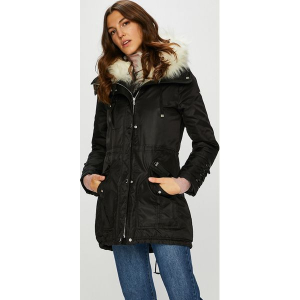 Guess Jeans - Parka Maia. Płaszcze marki Guess Jeans. W wyprzedaży za 599,90 zł.