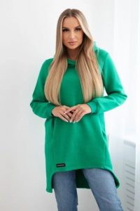 Bluza ocieplana z dłuższym tyłem jasno zielona. Zielone bluzy KESI, l, bez wzorów, z bawełny, bez kaptura. Za 267,67 zł.