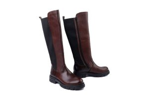 RIEKER Z9158-27 brown, kozaki damskie. Brązowe kozaki Rieker, bez wzorów, bez obcasa, na obcasie, bez zapięcia. Za 519,90 zł.