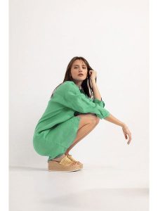 Josephine & Co Tunika "Dwight" w kolorze zielonym rozmiar: 38. Zielone tuniki Josephine & Co, na co dzień, bez wzorów, ze lnu, bez kołnierzyka, bez ramiączek. Za 263,53 zł.