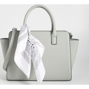 Torba city bag z apaszką - Jasny szar. Apaszki i chusty marki Sinsay. Za 79,99 zł.
