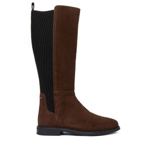 Kozaki Tommy Hilfiger. Brązowe kozaki TOMMY HILFIGER, bez wzorów, bez obcasa, na płaskiej podeszwie, bez zapięcia. Za 719,99 zł.